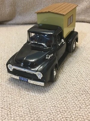 1956 Ford F-100 Camper Truck, Black - Signature Models 32395 - 1/32 Scale - Image 1 of 4