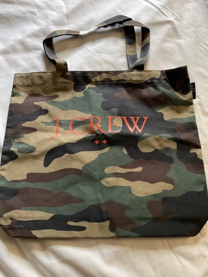 J Crew камуфляж камуфляж сумка с короткими ручками новый с Ярлыками отлично подходит для школы, путешествий, бакалеи, работы... - Изображение 1 из 4
