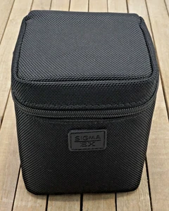 Sigma EX Lens Holster Soft Padded Case Black Camera Accessory Bag Zip Belt Loop - Picture 1 of 9