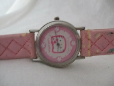 Reloj Hello Kitty Samni Rosa Hebilla Banda Tonificado Plateado Detalles Lindo Elegante Foto 1 de 4