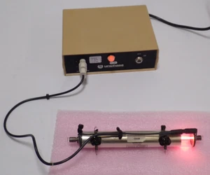 FUENTE DE ALIMENTACIÓN LÁSER UNIPHASE 1201-1 + LÁSER 1002P He-Ne probado sin llave - Imagen 1 de 18