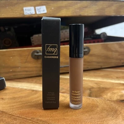 New Avon fmg Cashmere 24 Hour Concealer Cupcake (0.20 fl oz) - Image 1 of 2