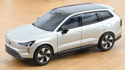 wonderful diecast-modelcar 1/43 VOLVO EX90 2024  - silver metallic - Image 1 of 2