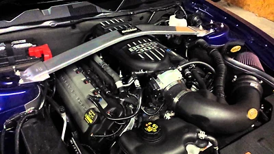 Ford Mustang GT V8 2011 2012 2013 2014 5,0 BOSS 302 colector de admisión  Foto 1 de 2