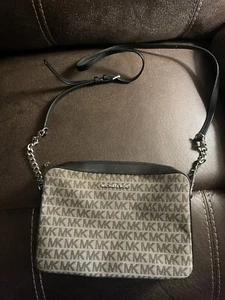 Michael Kors Brown Handbag - Picture 1 of 8