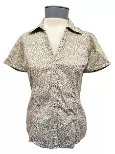 Size XS Eddie Bauer Stretch Olive Floral Print Short Sleeve Button Up Shirt Top - Picture 1 of 3