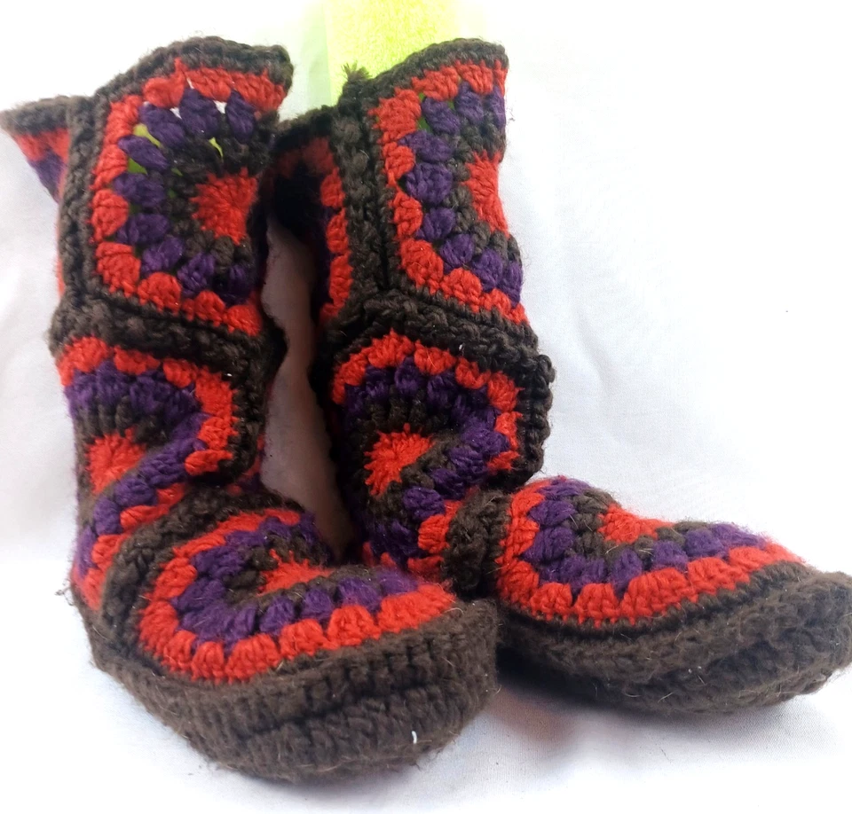 Botines de ganchillo hechos a mano zapatillas de casa caprichosas damas talla 7 boho Foto 1 de 4