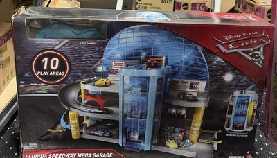 Disney Pixar Cars Florida Speedway Mega Garage 10 Play Areas 2017 Mattel NIB - Image 1 of 4