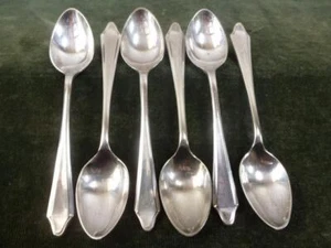 6 Nice Vintage James Walker silver plated Coffee Spoons - Picture 1 of 1