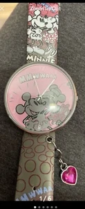 Disney Minnie Mickey Women’s Wrist watch new never worn Rare Design - Picture 1 of 4