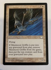 MTG Weatherlight : Mistmoon Griffin - NM condition - Common Magic Card