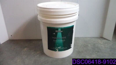 Carpa Behr de 5 galones base profunda no. Esmalte interior semibrillante 3453 Foto 1 de 4