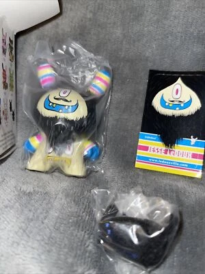 Kidrobot 3" Dunny Series 5 Jesse Ledoux Untitled Vinyl Figure With Box Sealed - Image 1 of 4