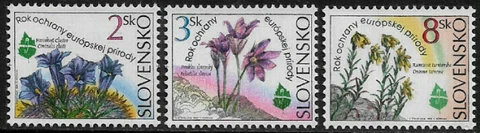 Slovakia #205-7 Mint Never Hinged Set - Nature Conservation - Flowers Cover