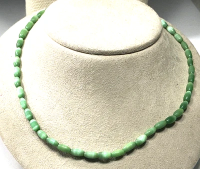 Lote 81B Gargantilha Frisada Simples Vidro Olho de Gato Verde Colar Moda - Imagem 1 de 3