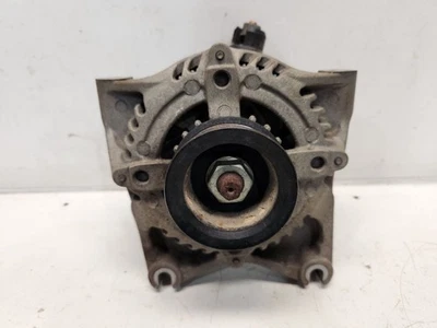 2009-10 福特 F350SD (6.8L / AT) 交流发电机 - 150 安培 PN:9C3T10300AB — 第 1/4 张图片