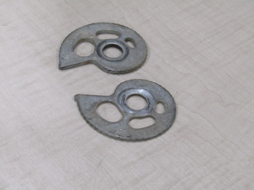 1993-2022 HONDA XR650L CHAIN ADJUSTERS 40544-MN1-670 40545-MY6-670 FITS OTHERS - Imagem 1 de 1