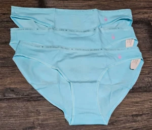 3 NEW Victoria's Secret VTG 2016 Blue Heart Cotton Low Rise Bikini Panty SMALL - Picture 1 of 3