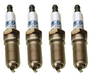 Set Of 4 Spark Plugs AcDelco For Chevy HHR Malibu GMC Canyon Land Rover LR2 L4