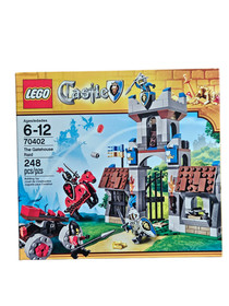 LEGO Castle: The Gatehouse Raid (70402) - BRAND NEW (SEALED BOX)