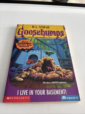 RL Stine Goosebumps #61 I Live in Your Basement! (1997) Vintage First Edition Foto 1 de 4