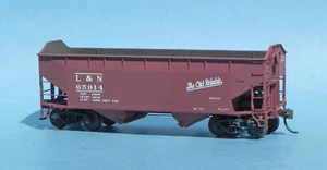 L&N Atlas HO Two-Bay Offset-Side, Peaked-End Hopper, SCRATCHBASH, Custom Painted - Picture 1 of 6
