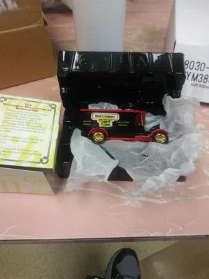 Ford TT Van Matchbox Edición Coleccionista 1926 Matchbox Collectors Guild YYM38030 Foto 1 de 4