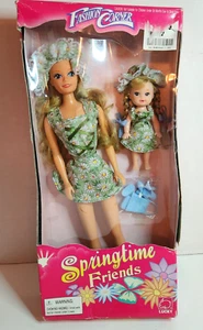 Fashion Corner Springtime Friends fashion dolls 2002 daisy dresses, cute! - Picture 1 of 8
