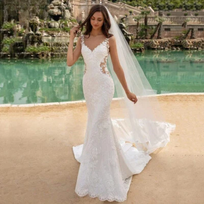 Elegantes Vestidos de Novia de Encaje Sirena Apliques Cuello en V Espalda descubierta Nuevos Foto 1 de 4