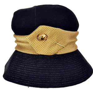 Vintage Womens Hat Bucket Cloche Beach McHenry's Black Velour Casual USA - Picture 1 of 8