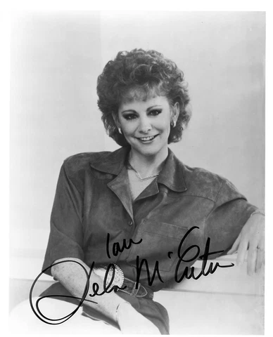 Reba McEntire Country Music Signed Autograph 8 x 10 Photo PSA DNA j2f1c *07 Cover
