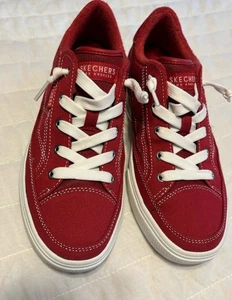 Zapatillas para mujer Skechers Arch Fit Arcade - Arcata rojas talla 7,5 usadas en excelente estado - Imagen 1 de 11