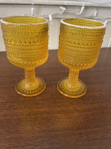 Juego de 2 copas de copa de vino ámbar vidrio hobnob vajilla 10 oz 3" x 6" - Imagen 1 de 5