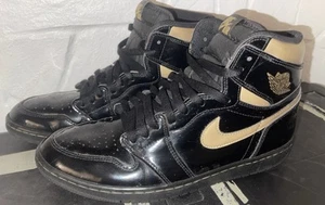 Größe 13 - Jordan 1 Black & Gold 2020 - Bild 1 von 8