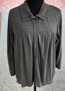 We The Free Tee Women's Size Large Gray Lace Underarms Snap Front Hi- Low - Picture 1 of 9