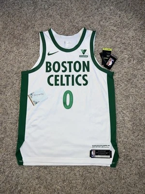 Camiseta Jayson Tatum Nike Jordan 48 Auténtica Grande Boston Celtics City Banner Foto 1 de 4