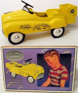 '95 XONEX LOW #'D DIE CAST METAL 1:3 SCALE PEDAL DUMP TRUCK VEHICLE KEN KOVACH - Picture 1 of 12