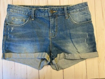 Pantalones cortos de mezclilla BDG Urban Outfitters tiro medio desgastados con puños para mujer 29 Foto 1 de 4