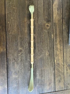 Vintage Retro Bamboo Plastic Shoe Horn Hand Back Scratcher 21" Double Ended - Picture 1 of 9