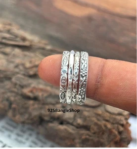 Set di anelli impilabili in argento, set di anelli testurizzati, anelli testurizzati, risciacquo sfaccettato tutte le dimensioni - Foto 1 di 12