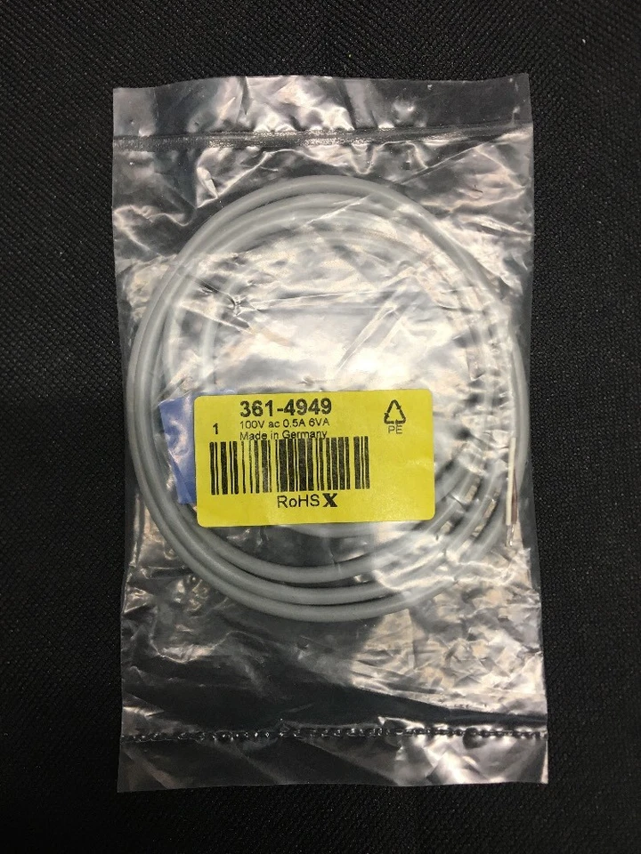 Rectangular reed switch NO 100Vac RS 361-4949 - Image 1 of 1