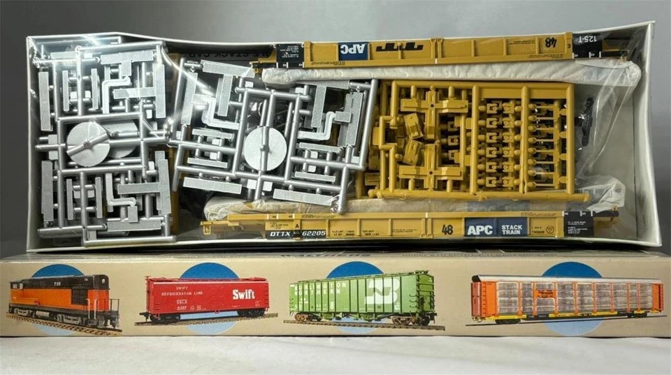 Walthers HO 932-3972   305' TTX/APC Thrall Articulated Double Stack Car Set NIB! - Image 1 of 1