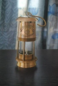 OIL LAMP Lantern Lamp Antique Brass Finish Collectible Maritime Marine Miner New - Picture 1 of 2