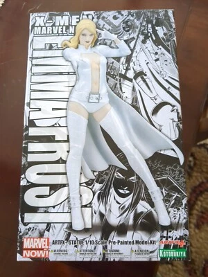 Estatua Kotobukiya Emma Frost ArtFX+ - Exclusiva SDCC 2016 - NUEVA Y SELLADA Foto 1 de 4