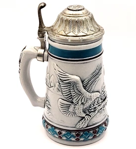 Avon The BALD EAGLE Endangered Species Vintage Mini Stein Pewter Lid with Box - Picture 1 of 11