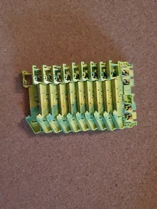 10 pezzi nuovi per PHOENIX PT 2.5-QUATTRO-PE 3209594 terminale di terra in linea - Foto 1 di 1
