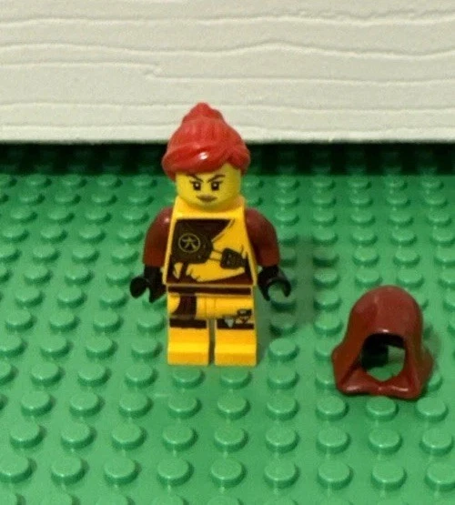Lego SKYLOR Elemental Masters Ninjago minifigure Battle Pack 853687 red hair RH8 - Image 1 of 4