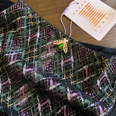 Женские кружевные трусики Savage x Fenty большого размера 3X в клетку с розовым принтом - Изображение 1 из 4