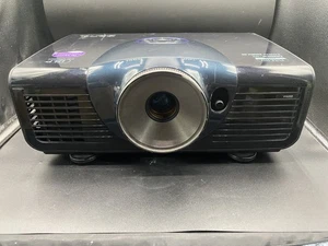 BenQ W6000 1080P Projector - Picture 1 of 5