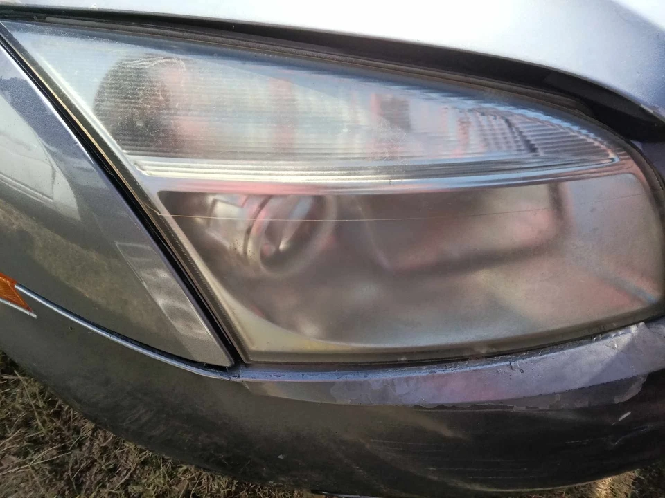 Faro halógeno derecho Mercury Milan 2006 Foto 1 de 1